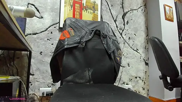 Maxi TheBigDaddy online show from 01-19-26, 03:49