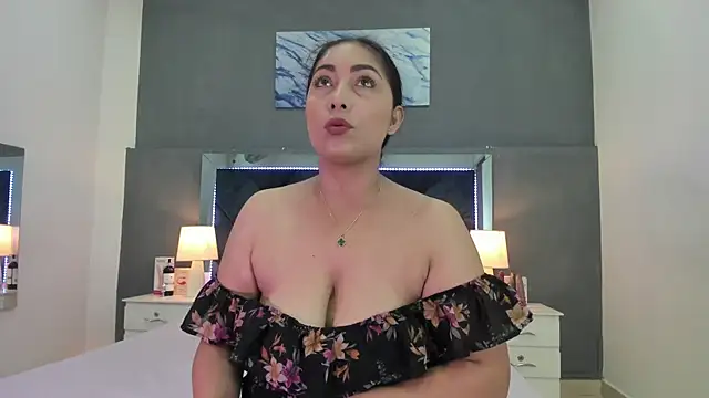 Lauralove 69 online show from 01-08-26, 09:10