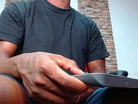 ammy Ger1 online show from 10-18-25, 01:29