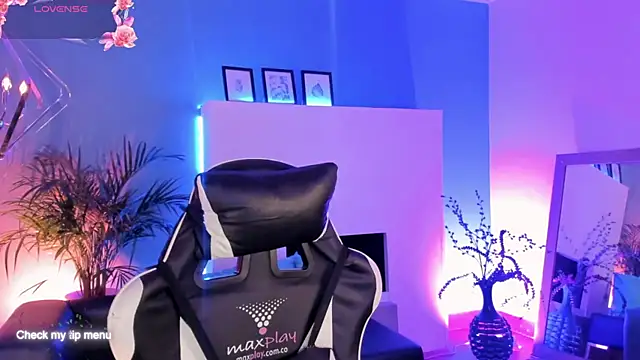 Megan inked online show from 11-17-25, 02:48