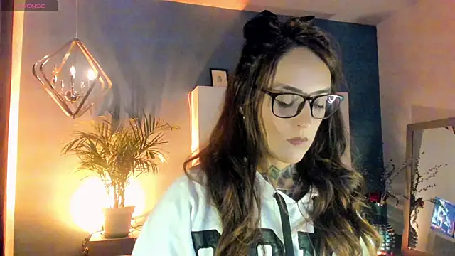 Megan inked online show from 05-06-26, 03:43