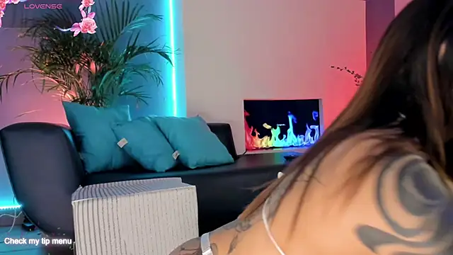 Megan inked online show from 09-28-25, 04:30