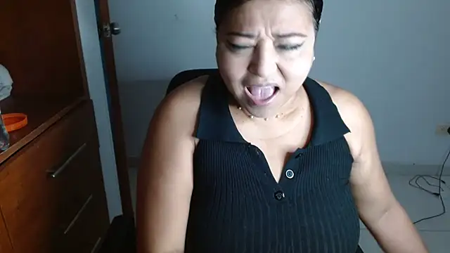 mariemiller19 online show from 04-05-26, 08:59