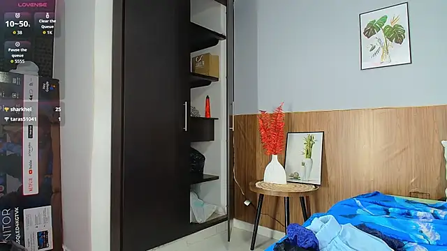 EmiliBonnie online show from 01-13-26, 10:24