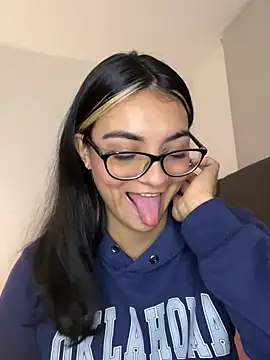 Cat2525 online show from 01-11-26, 02:29