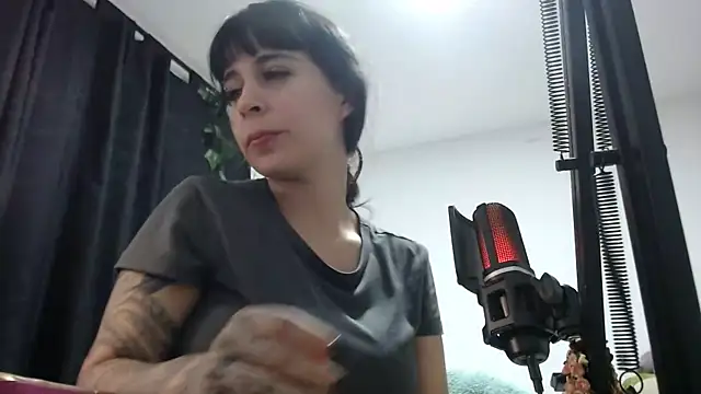 Snapshot of shy_katy_ chatting on 04-07-26, 08:05 shy katy online show from 04-07-26, 08:05