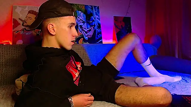 Snapshot of Midnighter_ chatting on 01-30-25, 02:36 Midnighter  online show from 01-30-25, 02:36