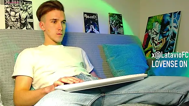 Midnighter  online show from 03-31-26, 08:33