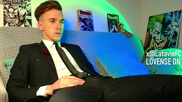 Midnighter  online show from 04-13-26, 11:09