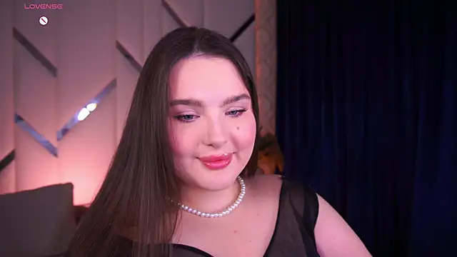 Snapshot of CuteAmberr chatting on 02-19-25, 10:31 CuteAmberr online show from 02-19-25, 10:31