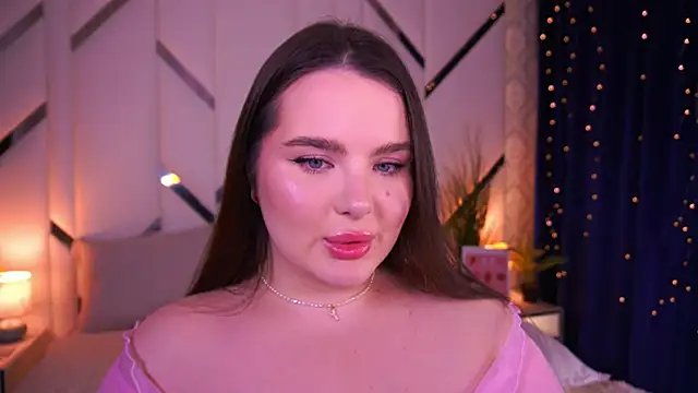 Snapshot of CuteAmberr chatting on 02-18-26, 01:47 CuteAmberr online show from 02-18-26, 01:47