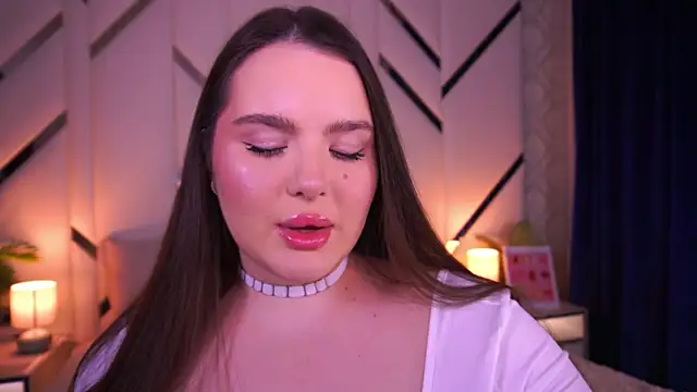 CuteAmberr online show from 03-21-26, 12:01