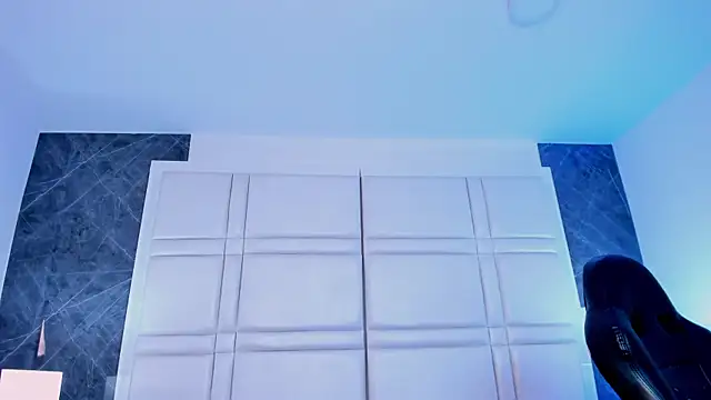 charlottewhitte online show from 07-16-26, 10:56