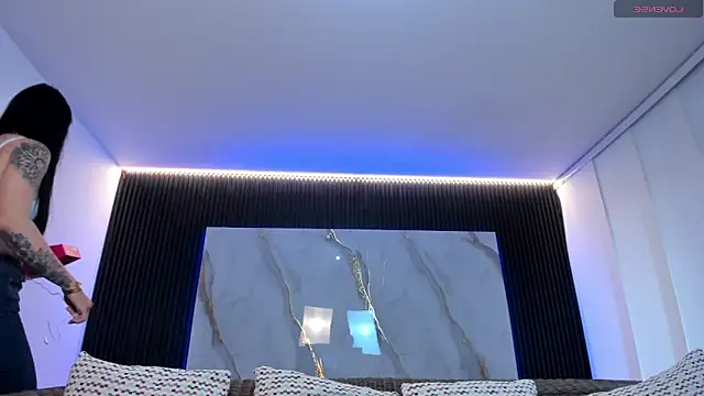 charlottewhitte online show from 09-09-25, 11:19