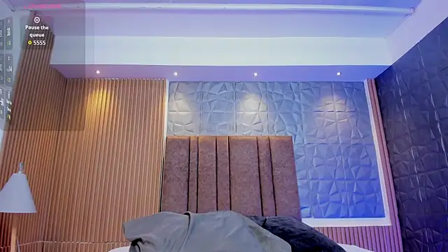 charlottewhitte online show from 03-30-26, 12:28