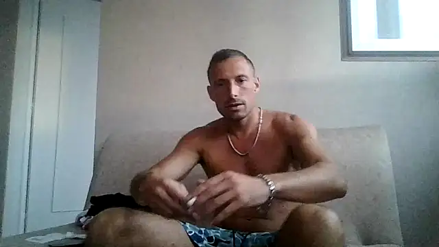 Snapshot of sebcucold chatting on 05-29-26, 07:42 sebcucold online show from 05-29-26, 07:42