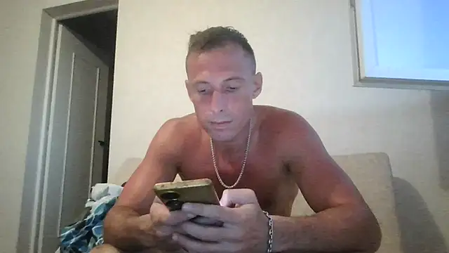 Snapshot of sebcucold chatting on 05-24-26, 08:20 sebcucold online show from 05-24-26, 08:20