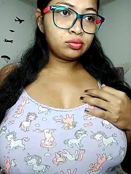 Snapshot of chalohott chatting on 05-14-26, 10:56 chalohott online show from 05-14-26, 10:56