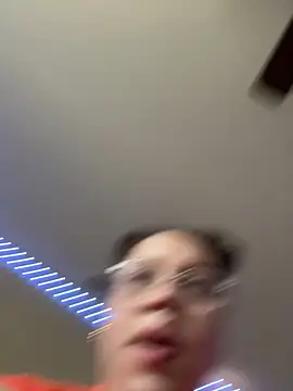 Snapshot of QueenNuttCollector chatting on 10-28-25, 02:05 QueenNuttCollector online show from 10-28-25, 02:05