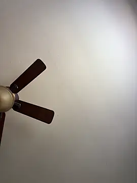 QueenNuttCollector online show from 03-29-26, 02:30