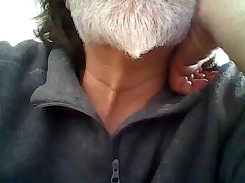 Snapshot of xcimeru chatting on 04-23-26, 06:20 xcimeru online show from 04-23-26, 06:20