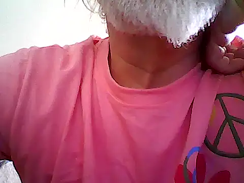 Snapshot of xcimeru chatting on 05-22-26, 01:42 xcimeru online show from 05-22-26, 01:42