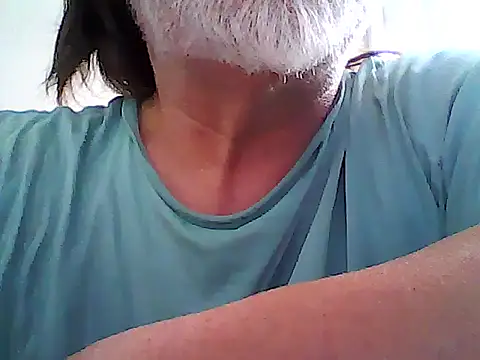 Snapshot of xcimeru chatting on 06-17-26, 06:57 xcimeru online show from 06-17-26, 06:57