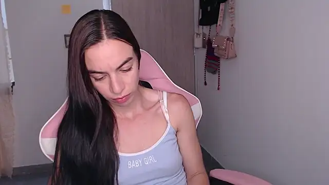 angel girl0610 online show from 03-05-26, 09:54