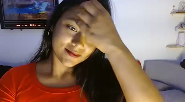 Snapshot of Chiara_petterson chatting on 02-27-25, 04:35 Chiara petterson online show from 02-27-25, 04:35