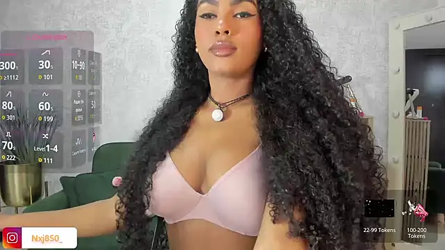 HOTBLACKANDWHITE2 online show from 11-12-25, 03:21