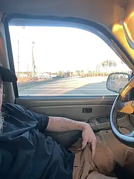 Snapshot of Themechanic420 chatting on 02-06-26, 11:23 Themechanic420 online show from 02-06-26, 11:23