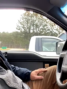 Snapshot of Themechanic420 chatting on 12-04-24, 02:53 Themechanic420 online show from 12-04-24, 02:53