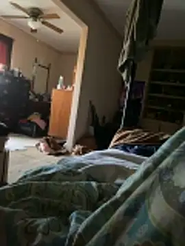 Snapshot of Themechanic420 chatting on 02-22-26, 01:57 Themechanic420 online show from 02-22-26, 01:57