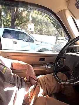 Snapshot of Themechanic420 chatting on 10-22-25, 05:12 Themechanic420 online show from 10-22-25, 05:12