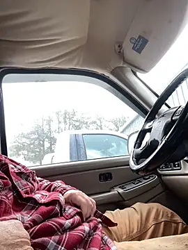 Snapshot of Themechanic420 chatting on 01-28-25, 02:10 Themechanic420 online show from 01-28-25, 02:10