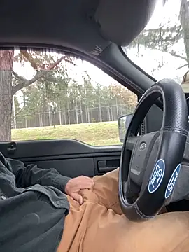 Snapshot of Themechanic420 chatting on 03-20-25, 12:54 Themechanic420 online show from 03-20-25, 12:54