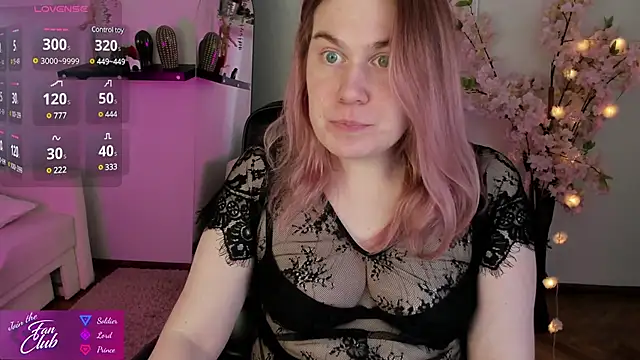 Nancy Sun  online show from 03-22-25, 02:58