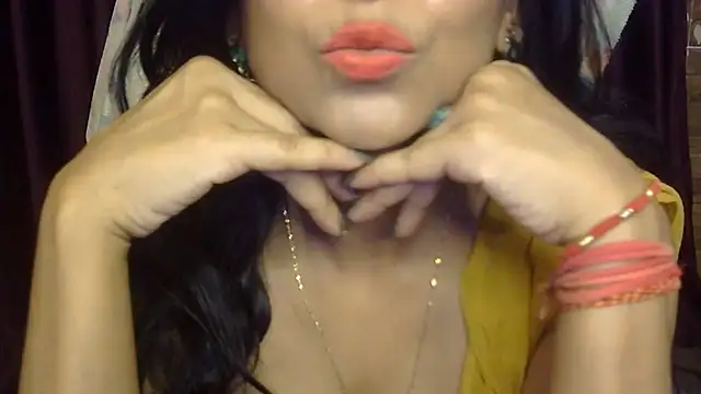 iam-moni2 online show from 06-19-26, 01:55