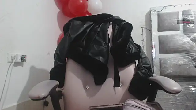 toxxxic cams online show from 02-07-26, 04:09