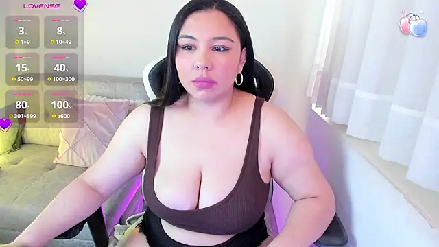 Snapshot of ambar-wells chatting on 02-16-26, 06:17 ambar-wells online show from 02-16-26, 06:17