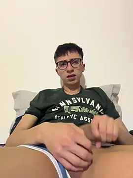 CamiRojas boy online show from 12-19-25, 04:27