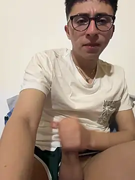 CamiRojas boy online show from 03-25-26, 03:17