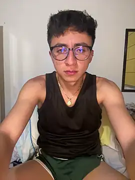 CamiRojas boy online show from 05-23-26, 04:00