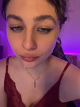 Snapshot of Your_insomniya chatting on 04-14-26, 09:20 Your insomniya online show from 04-14-26, 09:20