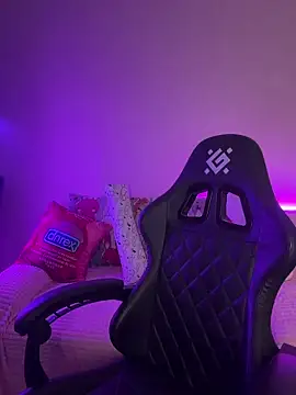 Your insomniya online show from 12-16-25, 10:14