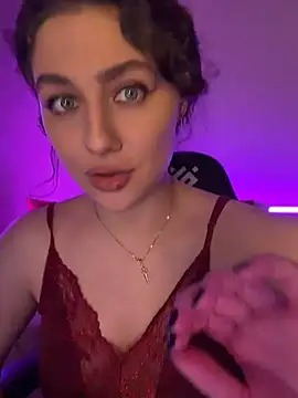 Snapshot of Your_insomniya chatting on 05-27-26, 10:28 Your insomniya online show from 05-27-26, 10:28