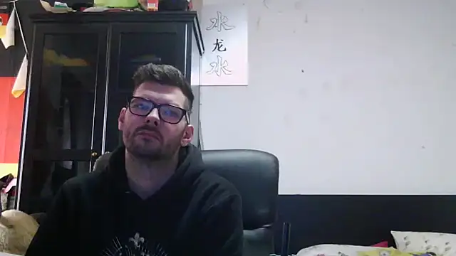 Die-geile-Sau online show from 04-12-26, 09:12