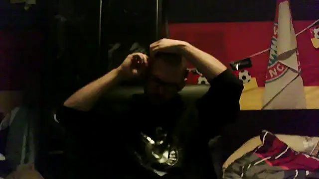 Die-geile-Sau online show from 12-01-25, 04:08