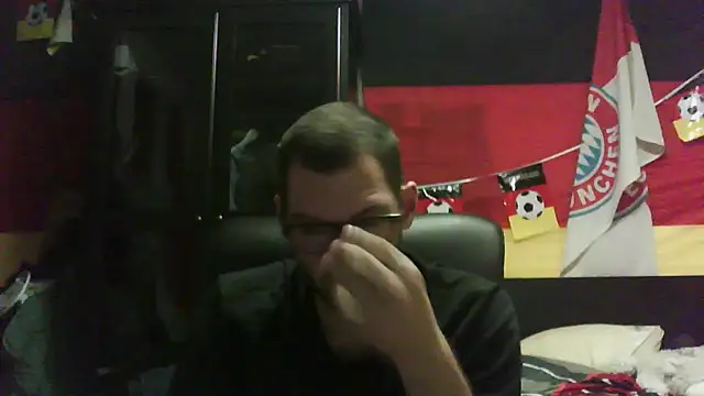 Die-geile-Sau online show from 11-22-25, 09:24