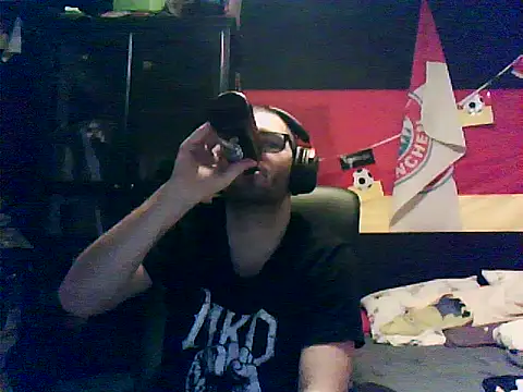 Die-geile-Sau online show from 01-06-26, 09:52